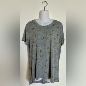 Zoe + Liv | Women’s Gray Avocado Print T-shirt Size XL